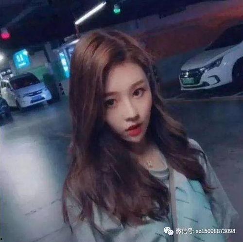 抖音网红阿銮吃瓜图片