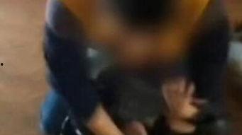 网红挨打视频吃瓜,吃瓜群众围观网络暴力现场